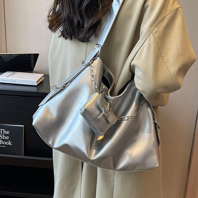 Модная женская трендовая модная большая вместительная серебряная мягкая сумка из искусственной кожи под мышками, сумки-бродяги на плечо