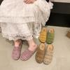 Ретро популярные шлепанцы на толстой подошве с полым носком, женская летняя обувь 2025, новые модели с юбками, нескользящими отверстиями и полупальцами