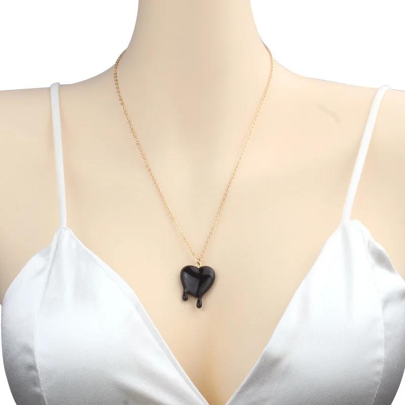 Halloween Personality Heart Pendant Necklace Earring Women Luxury Gothic Blood Droplet Ear Hook Jewelry Choker Accessories