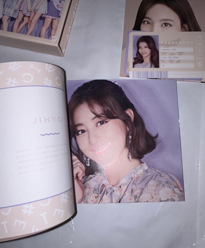 [USED] TWICE2 CD Album with Photo Book