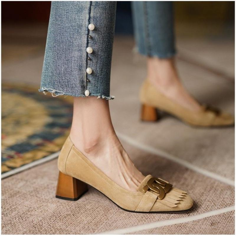 Мода 2024 года, новые женские туфли-лодочки из искусственной замши с кисточками на высоком каблуке, металлические туфли-лодочки на каблуке с деревянным зернистым узором, офисные туфли