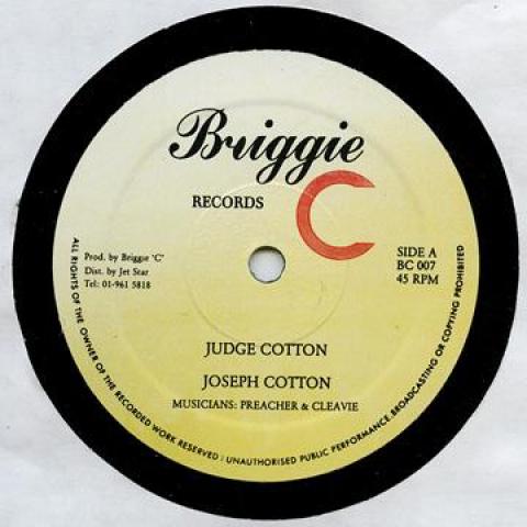 12-дюймовая пластинка JOSEPH COTTON - Judge Cotton / Dub BC007 Briggie C 1990 Канада Регги, Ска и Даб