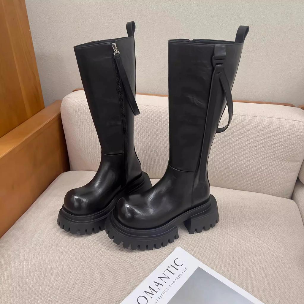 Женские сапоги на платформе до колена, брендовые зимние туфли на высоком каблуке из кожи 2025 года, трендовые дизайнерские готические мотоциклетные ботинки на толстой подошве Mujer