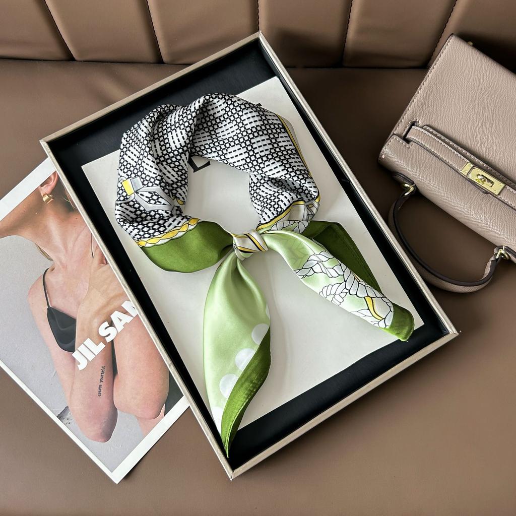 Шелковый шарф женский модный универсальный высокий смысл 70 квадратный шарф защита шеи шарф ретро шарф сумка