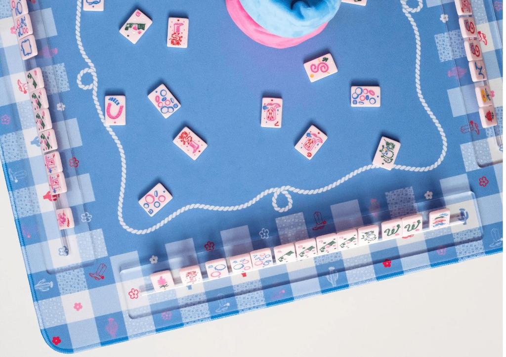 Premium Thick Mahjong Table Mat, Modern Luxury Foldable Design, Anti-Slip Wear Resistant Game Pad
