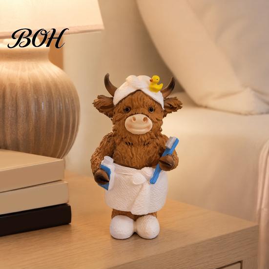 Cream Style Home Accessories Highland Cow Bathroom Figurine, Bathrobe Statue, Wateroroof Desktop Soft Decoration Animal Resin Ornament for Sink Shelf