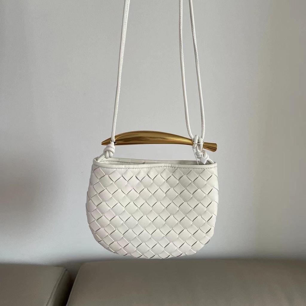 Плетеная кожаная дизайнерская сумка для пельменей: Стильная повседневная женская сумочка