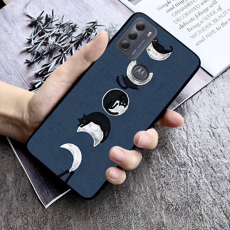 Moon Cat Phone Case For Motorola Moto G85 G55 G05 G14 G75 G31 G50 G10 G20 G30 G60 G13 G32 G84 G54 G53 G72 G24 Power