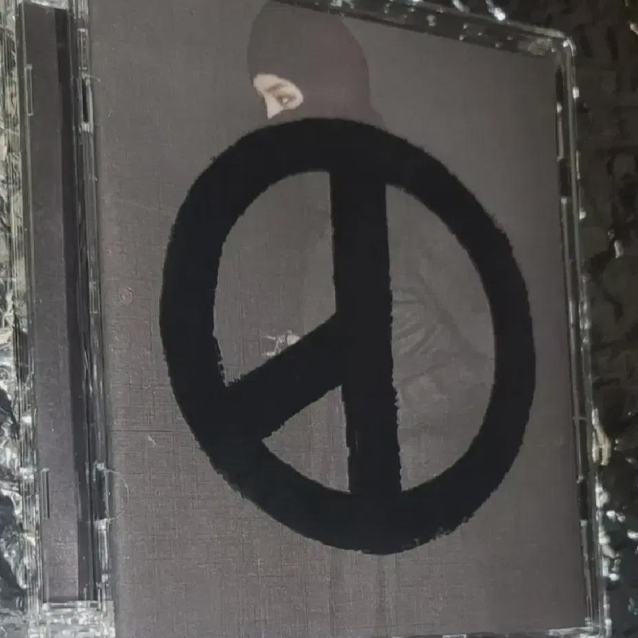 The G-dragon Coup Album Is On Sale At The Lowest Price!