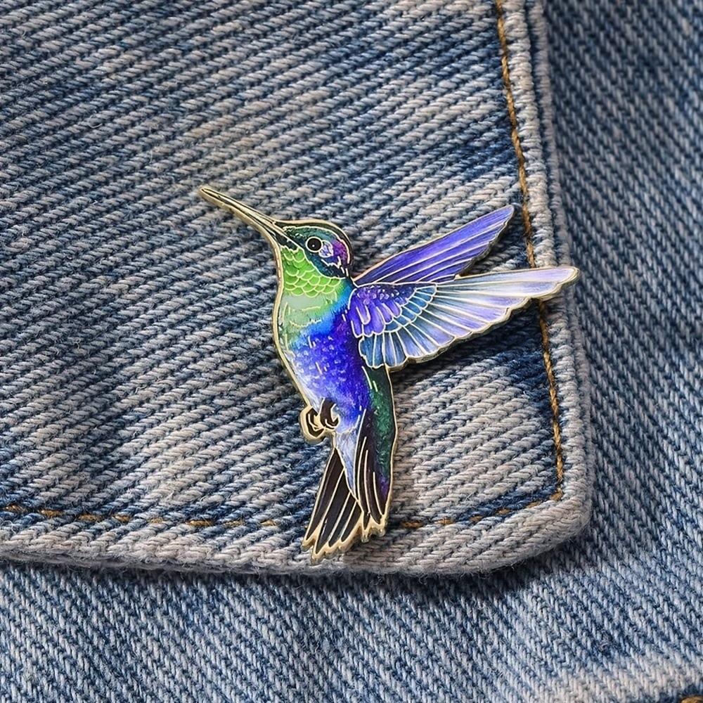 Vintage Bird Badge Pin Animal Bird Metal Pin Cute Hummingbird Enamel Brooch Female