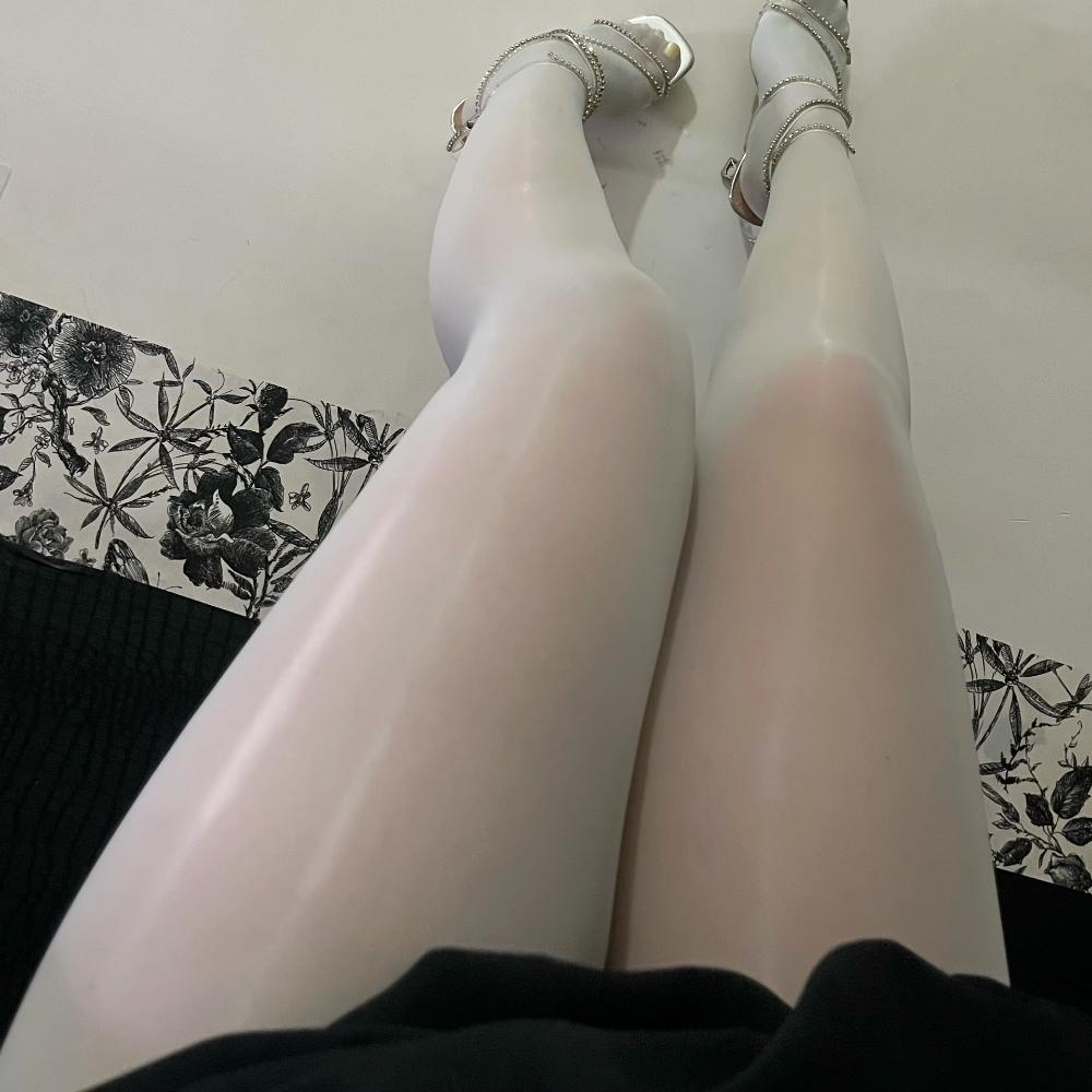 Women's High Waist Glossy Reflective Silk Pantyhose - Ultra-Thin 8D with Horse Oil Infusion