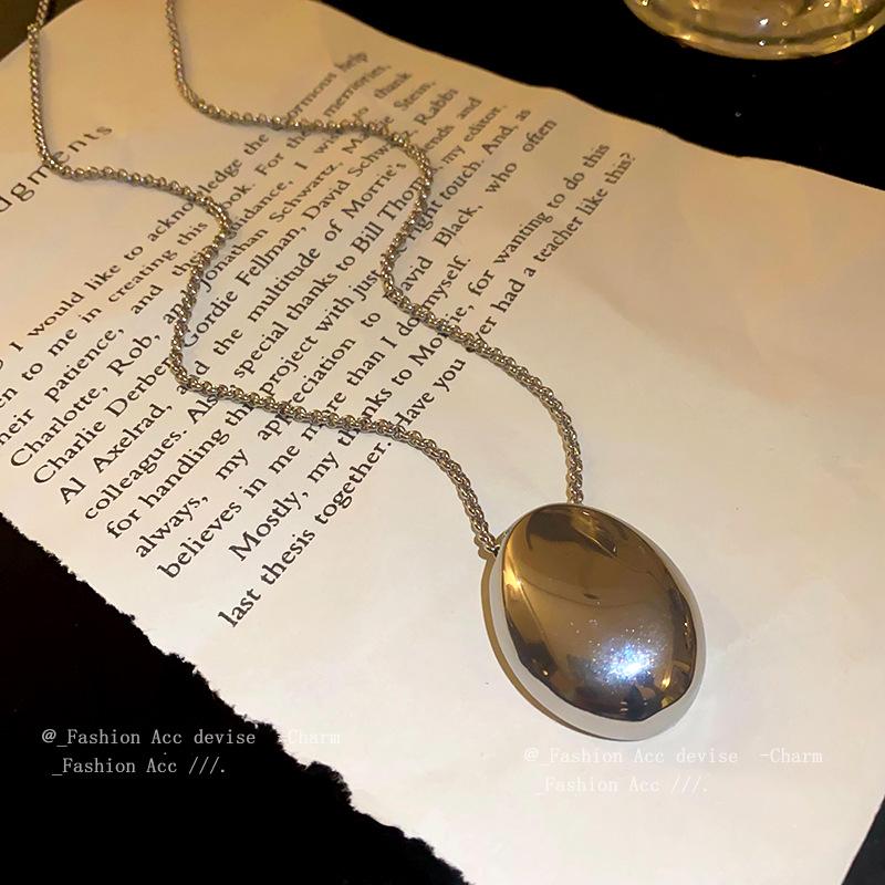 Овальное колье-цепочка из титановой стали - Стильные украшения из нержавеющей стали