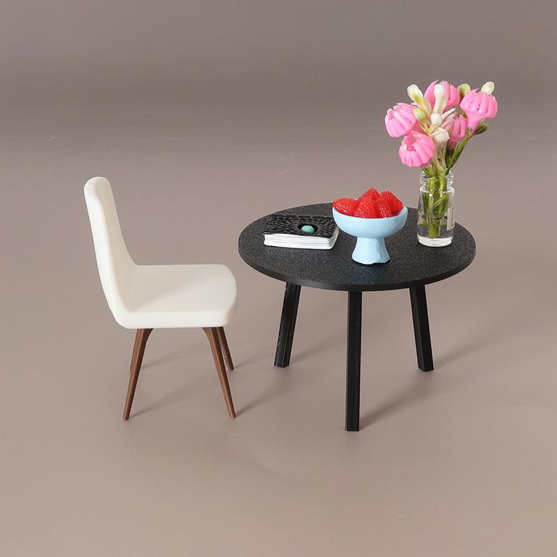 1/12 Кукольный домик Симуляция Набор стол и стулья Кукольный домик Гостиная Мебель Декоративные аксессуары Реквизит для микросцены