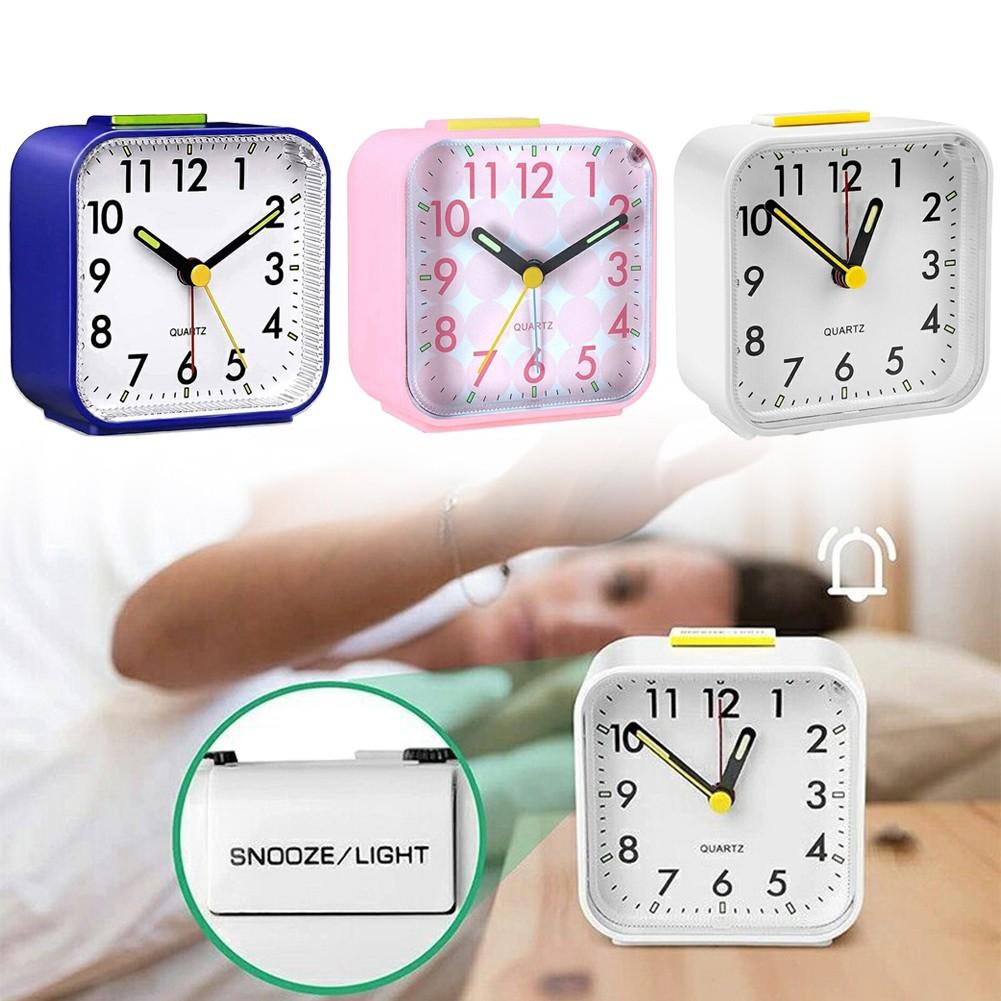 Кварцевый будильник с ночником без тиканья, бесшумные маленькие прикроватные часы