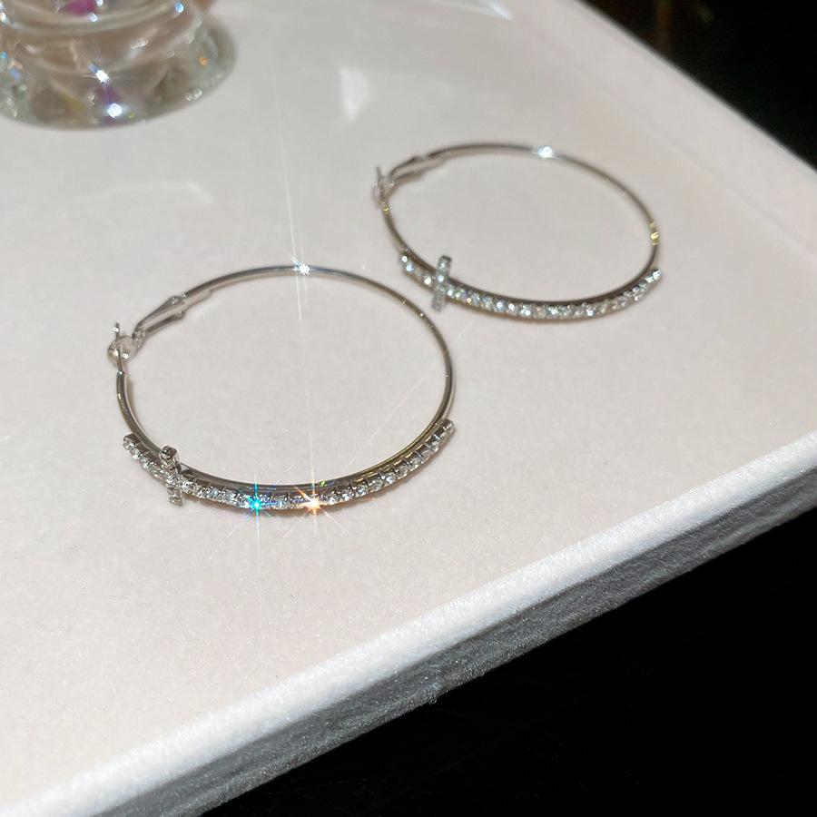 Exquisite Temperament Shining Full of Inlay Zircon Geometry Cross Large Circular Hoop Earrings for Women Korea Piercing Jewelry
