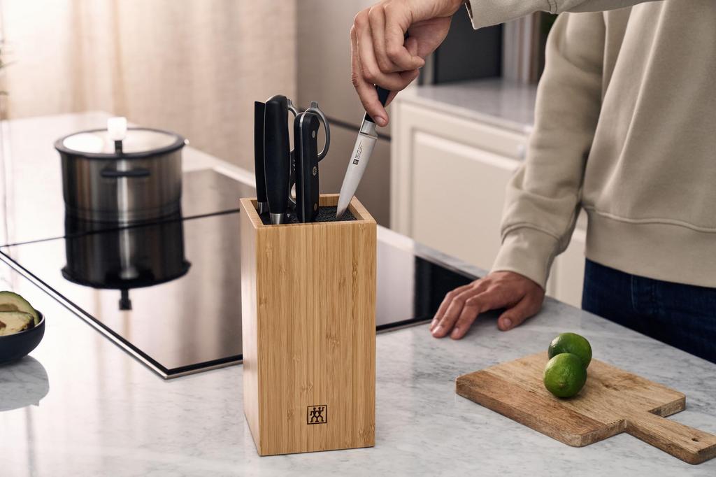 Блок для ножей ZWILLING Bristol Z1028-185 - Вертикальная подставка для ножей с нескользящим основанием, Компактный дизайн. [Официальный японский ритейлер]