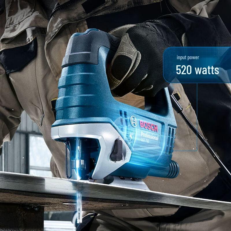 Bosch GST750 Electric Jigsaw CN plug (adapter included)