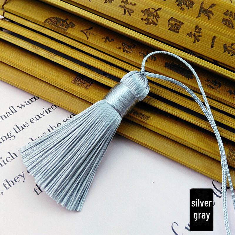 Short 5cm DIY Handmade Tassel Pendant for Phones or Cars - Retro Style