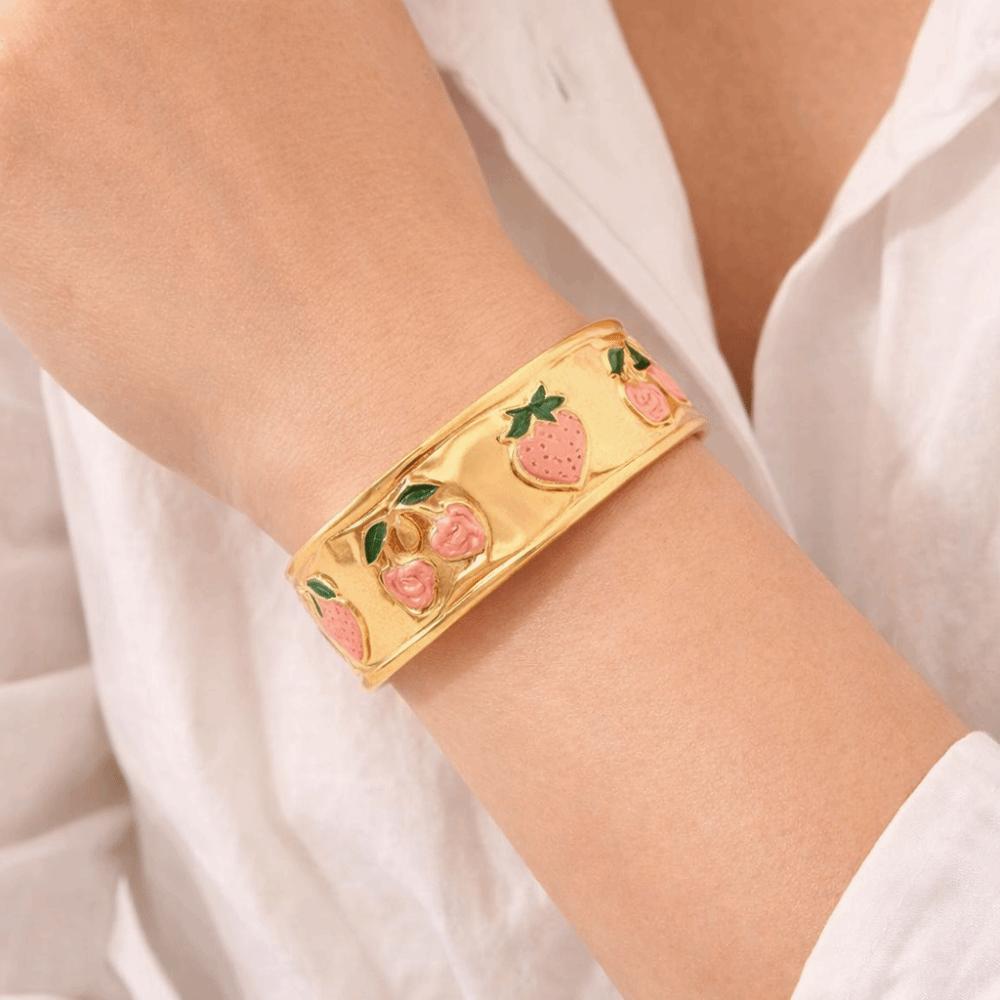 Strawberry Drip Oil Enamel Bracelet Ethnic Women's Hand Bracelet Vintage Cloisonne Bangle Girls