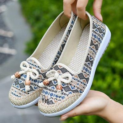 Весенне-осенние женские дышащие легкие туфли-лодочки с низким вырезом и нескользящей подошвой для женщин среднего и пожилого возраста