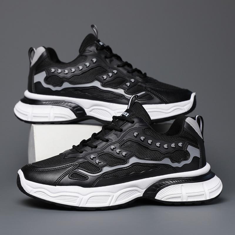 Мужские дышащие сетчатые кроссовки 2025 осень новые универсальные повседневные легкие белые туфли модная спортивная мужская обувь