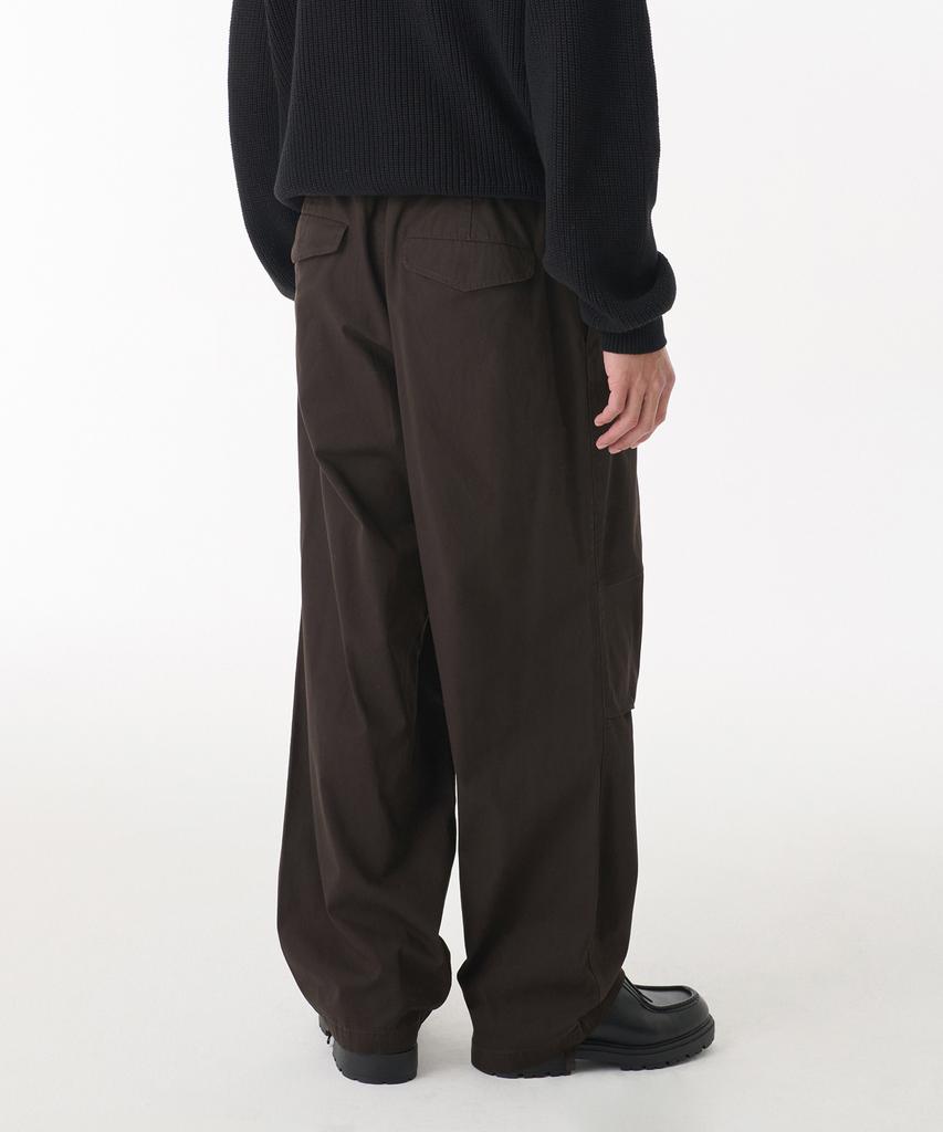 MUSINSA STANDARD Cotton Parachute Pants [Dark Brown]
