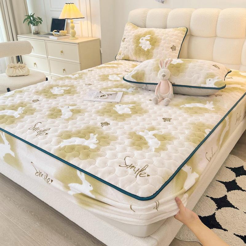 New Soybean Antibacterial Class a Milk Fiber Fitted Sheet Quilted Bedspread Non-Slip Household Dustproof Protective Cover Thickened Mattress