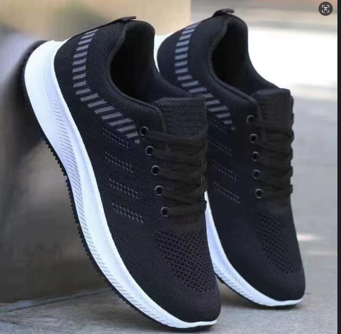 Men's Spring and Autumn Sports Shoes Breathable Casual Comfortable Versatile Mesh Shoes Flying Weaving Men's Shoes