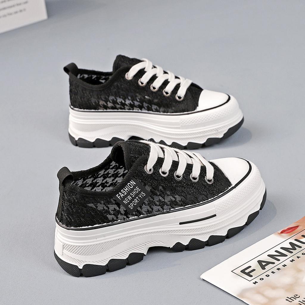 2025 Spring New Thick-soled Heightening Canvas Shoes Broken Size White Shoes Internet Celebrities Thin Casual Breathable Board Shoes