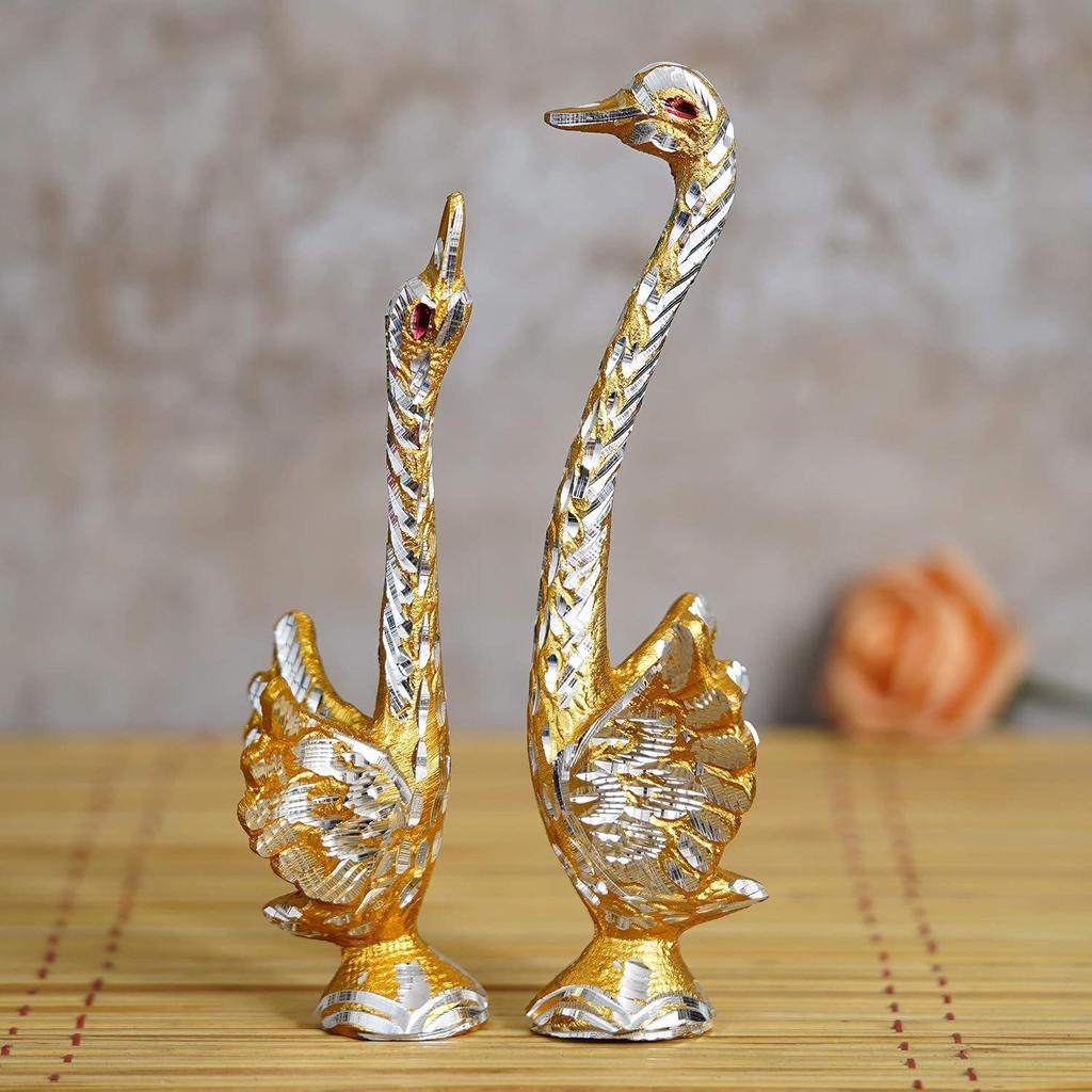 Dancing Cute Swan Couple Statues Decorative Bird Figurines Showpieces