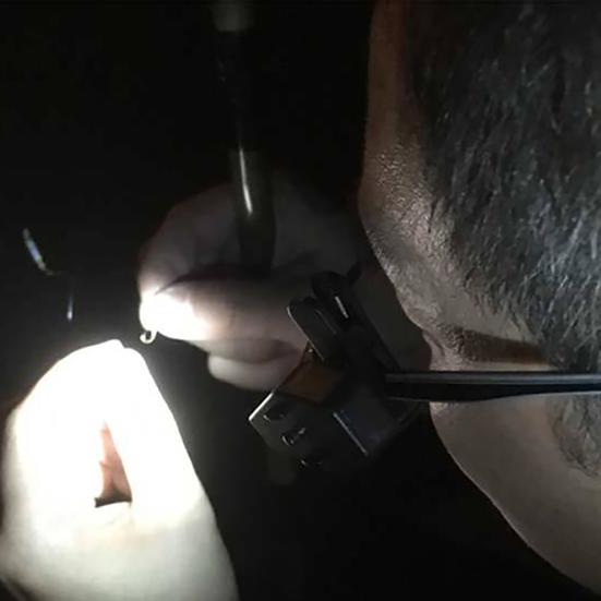 Светильник для очков Clip-On, вращающийся на 360 градусов, для ночной рыбалки, чтения, мини-светильник для очков, портативный, легкий, супер яркий светодиодный светильник для очков