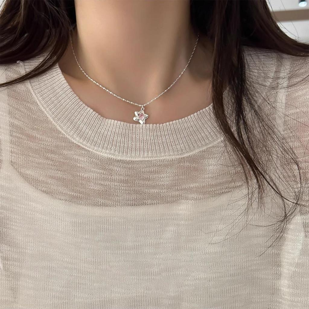 Японское и корейское ожерелье-подвеска в виде звезды с розовым цирконом - Изысканный чокер для ключицы класса люкс