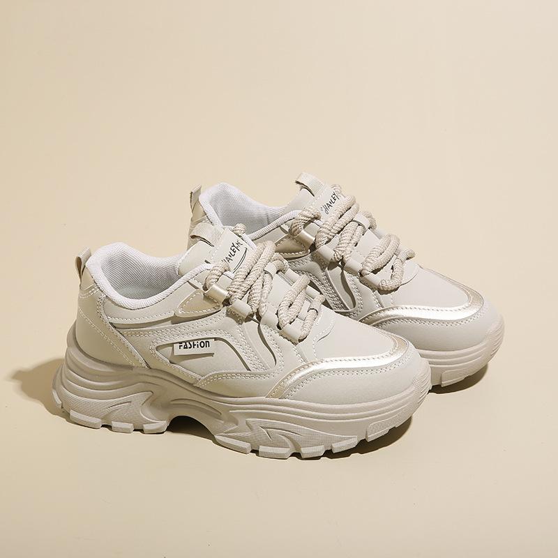 Инс корейская версия кожаные низкие кроссовки папины кроссовки девушка 2025 осень новинка дышащие студенческие спортивные увеличивающие рост досуг 8821