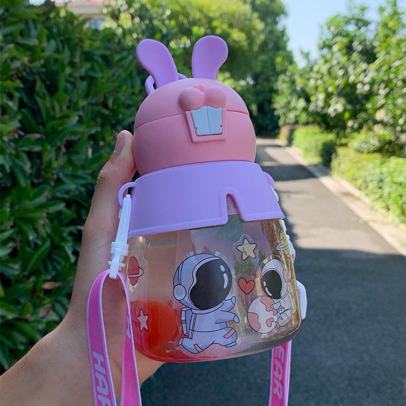 Water bottle high value children's elastic cover plastic water cup rabbit portable with straw cute rabbit large capacity strap cup