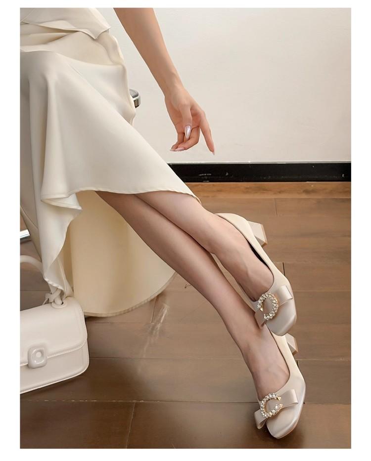 Модный французский нежный стиль с юбкой, толстый каблук, туфли-лодочки с мелким вырезом, новые весенне-осенние туфли на высоком каблуке с бантом и квадратным носком