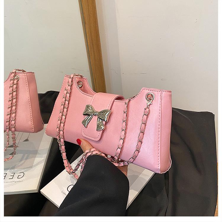 Сумка подмышкой женская 2024 новая красивая женская нишевая дизайнерская персонализированная модная повседневная сумка-мессенджер через плечо