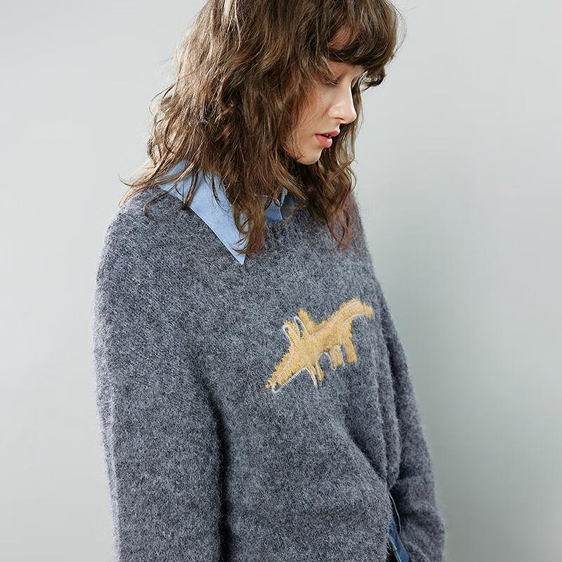 Chuyu Women's Cartoon Jacquard Knit Round Neck Sweater