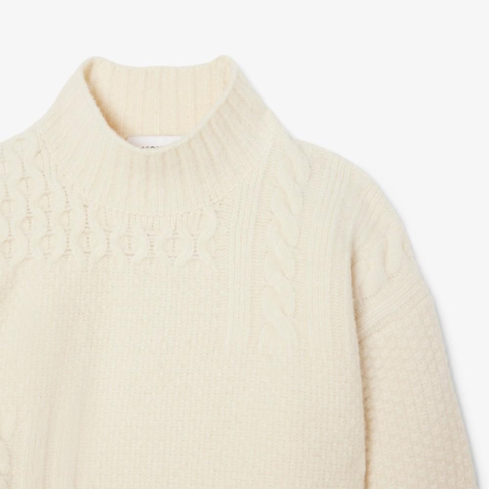 [lacoste] Women's Aran Cable Turtleneck Pullover AF3974-55NXFJ