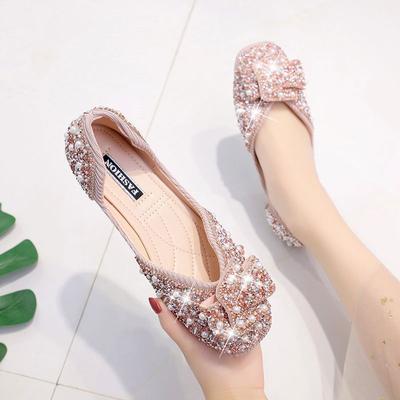 Одинарные туфли со стразами-жемчужинами, туфли на мягкой подошве, модные одинарные туфли с мелким вырезом, новые модели осени 2025 года