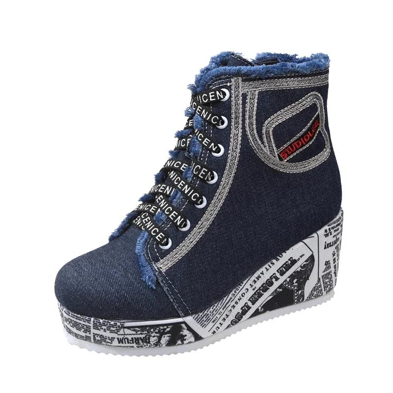 Новые женские джинсовые кроссовки на танкетке, ботинки на платформе, новая повседневная вулканизированная обувь, модная женская модная обувь на боковой молнии, 2024