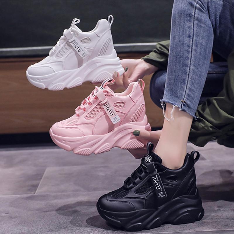 Женские модные кроссовки, увеличивающие рост, кроссовки с дышащей сеткой и толстой подошвой, дизайнерские теннисные туфли