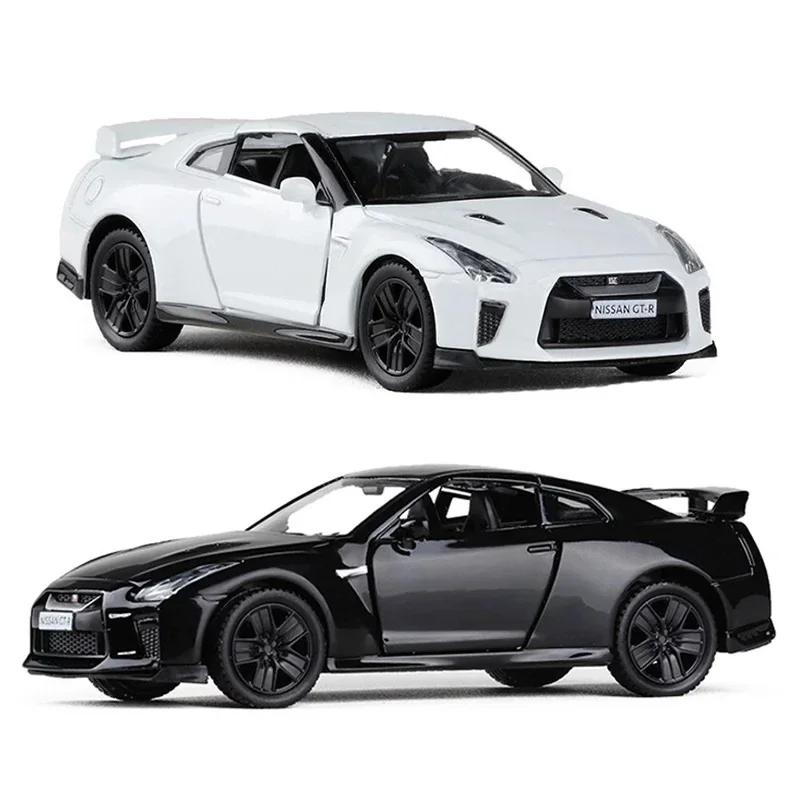 1:36 Nissan GTR R35 Super Car Simulation Exquisite Diecast Toy Vehicles City Alloy Model Gifts
