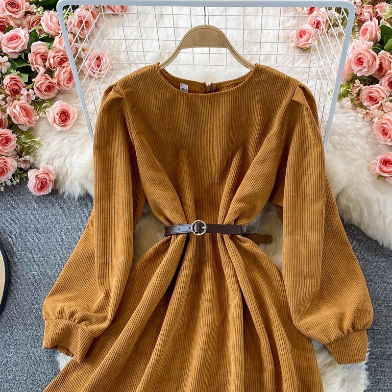 Весенние и осенние женские темпераментные платья Pure Desire Wind French Design Sense Niche Corduroy