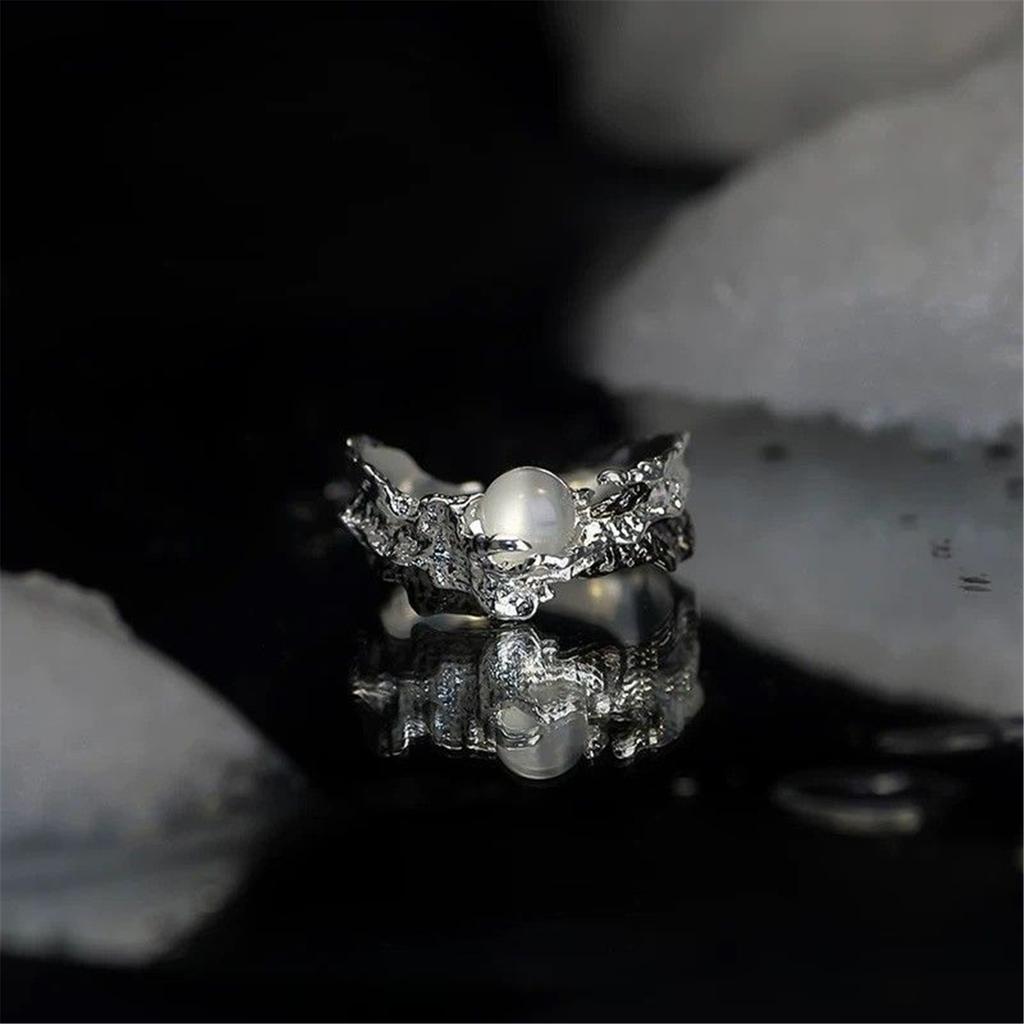 Elegant Sun and Moon Design Rings Adjustable Open Rings Jewelry for Couples Symbolizing Eternal Love and Commitment