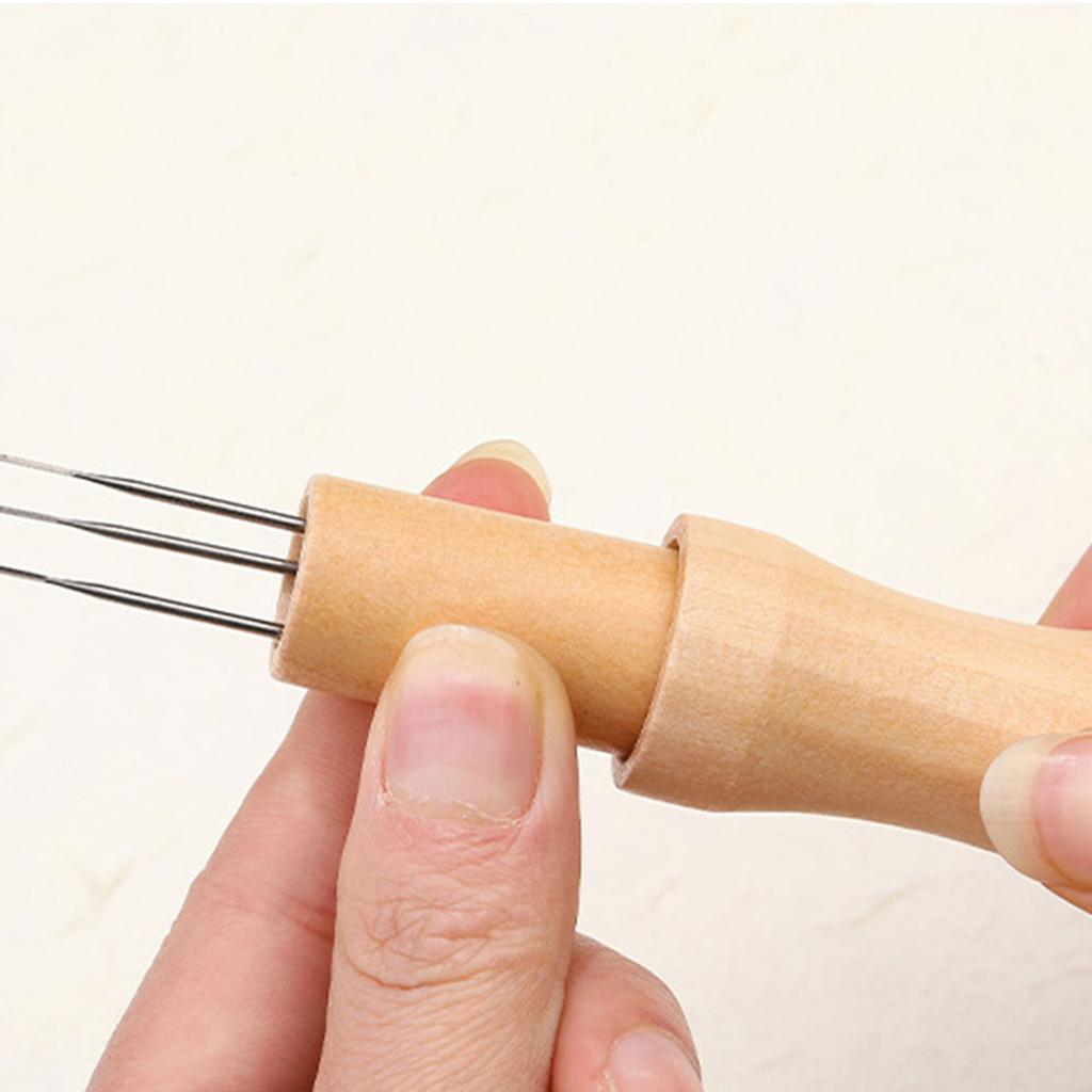 Needle Felting Supply for Beginner Professional Wool Felting Tool with Wool Felting Needle Wood Handle Finger Cots