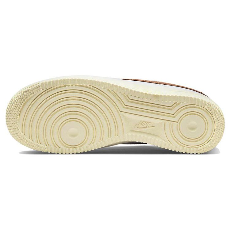 Nike Женские кроссовки Air Force 1 07 LX Coconut White Coconut-Milk Team-Orange DJ9943-101
