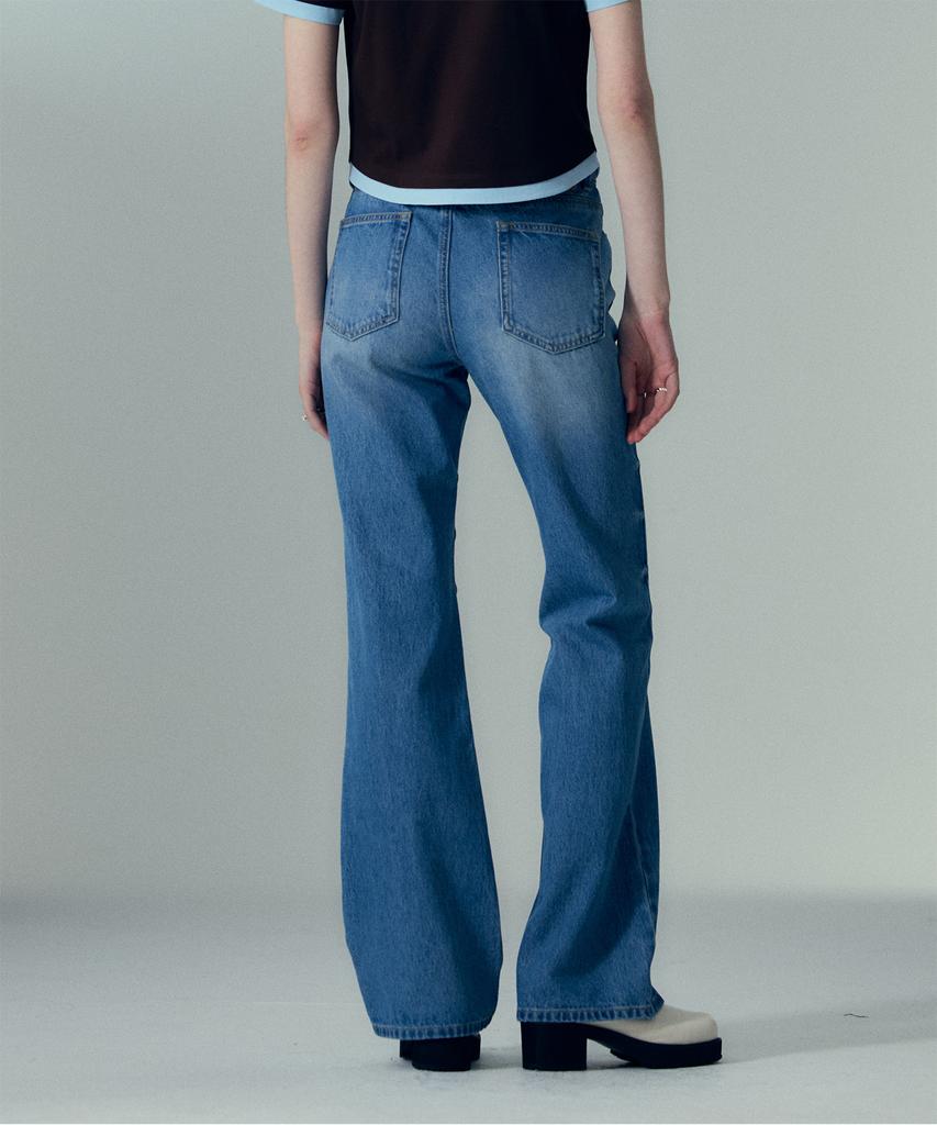 Джинсы Jeissijeidi Bootcut с потертостями Jzdp32Je