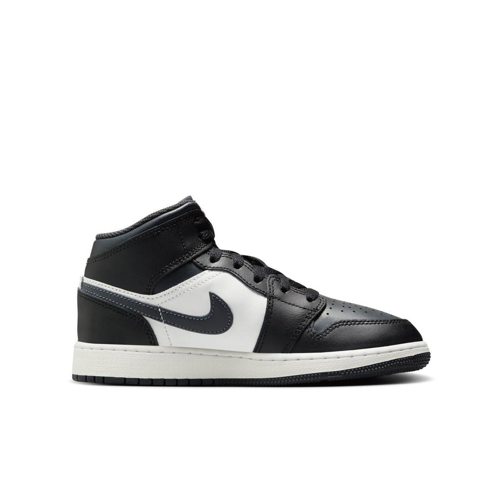 DQ8423-010 NIKE AIR JORDAN 1 MID GS ЧЕРНЫЙ OFF NOIR-SUMMIT WHITE (Мужской)