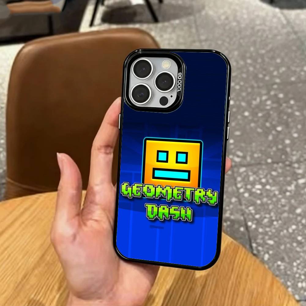 Ретро G-Geometry D-Dash Игра Чехол для телефона Для iPhone17,16,15,14,13,12,11 Plus,Pro Max Цветной Посеребренный Внутренняя крышка