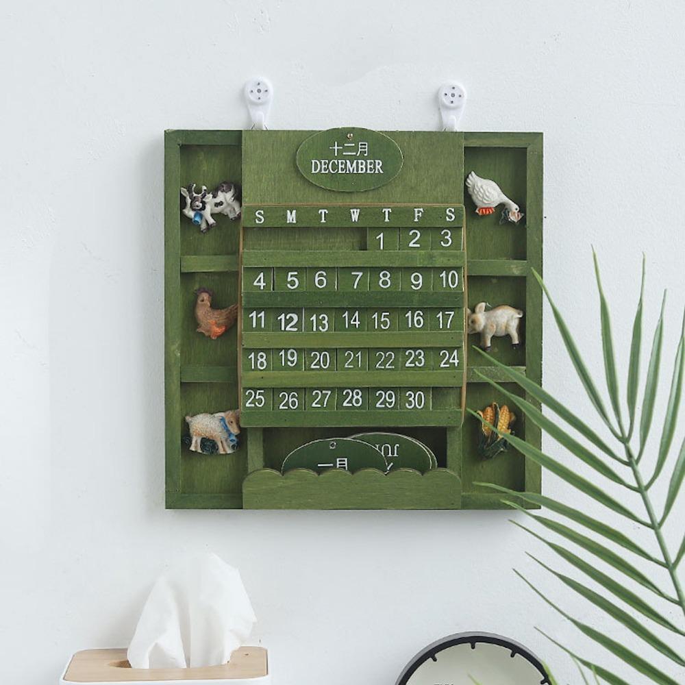 Green Wall-Mounted Calendar Wooden Wooden Background Calendar Practical Pendant Calendar  Bar